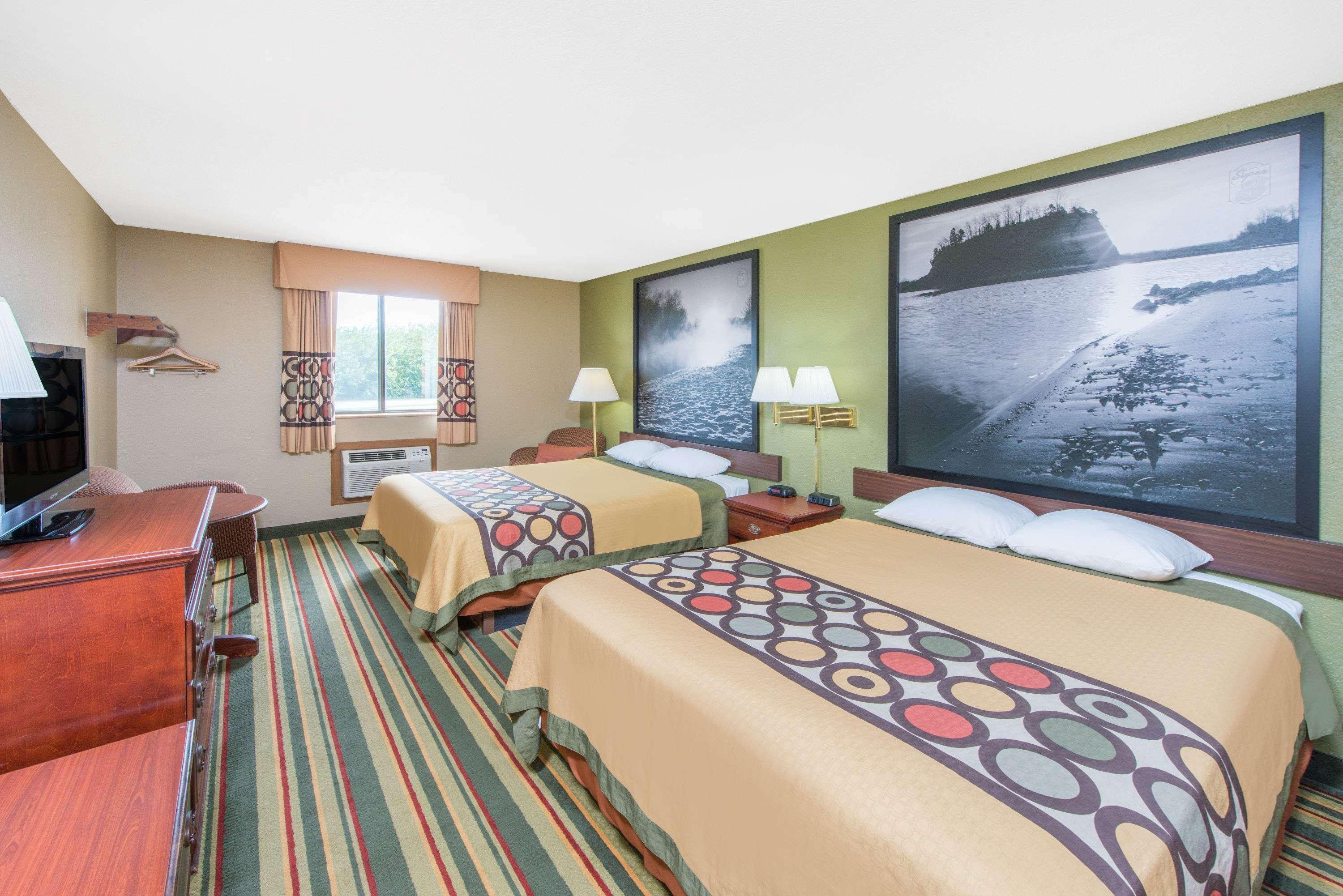 Super 8 By Wyndham Sikeston/Miner Area Hotel Exterior foto
